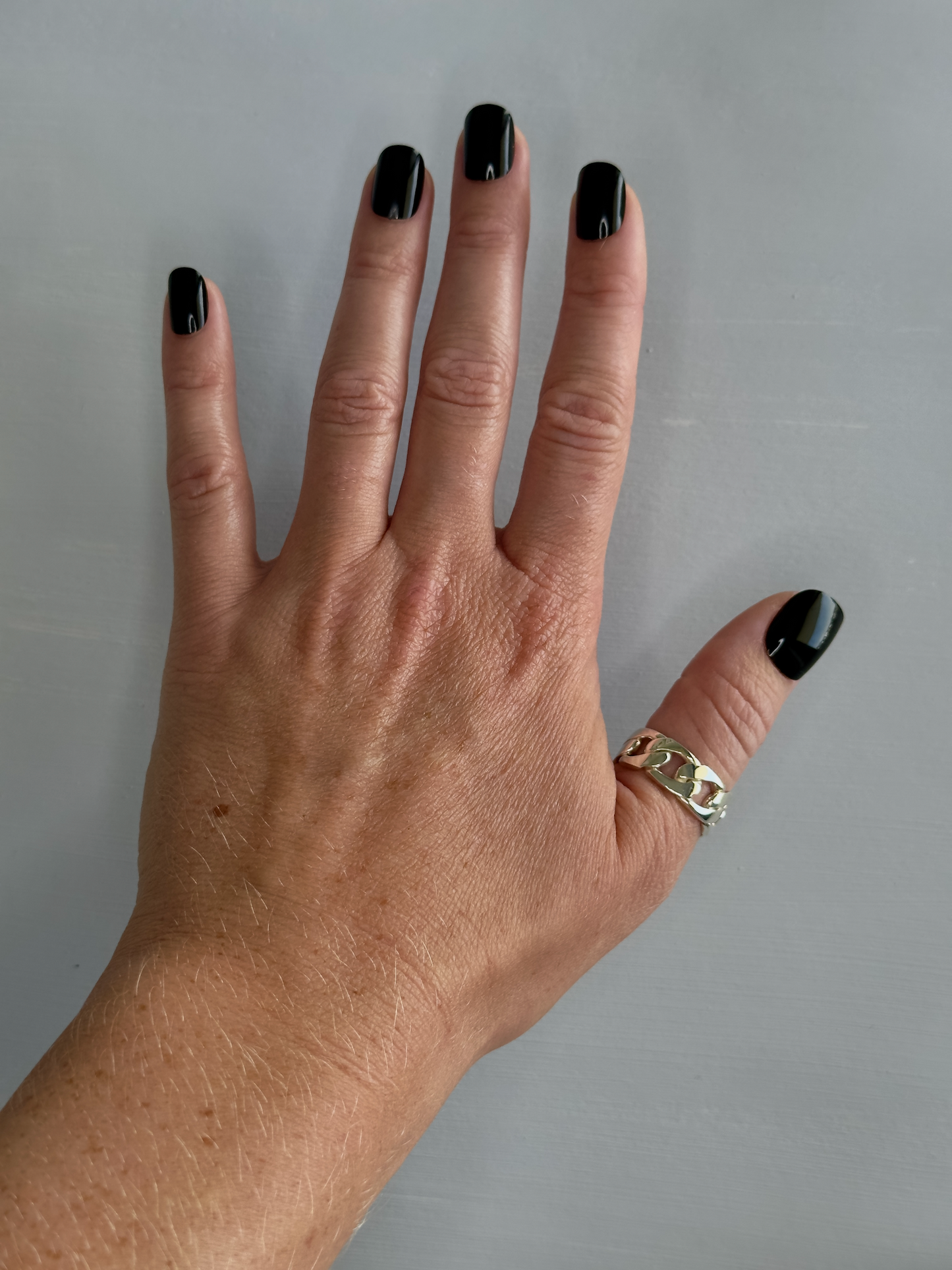 CHUNKY CURB RING