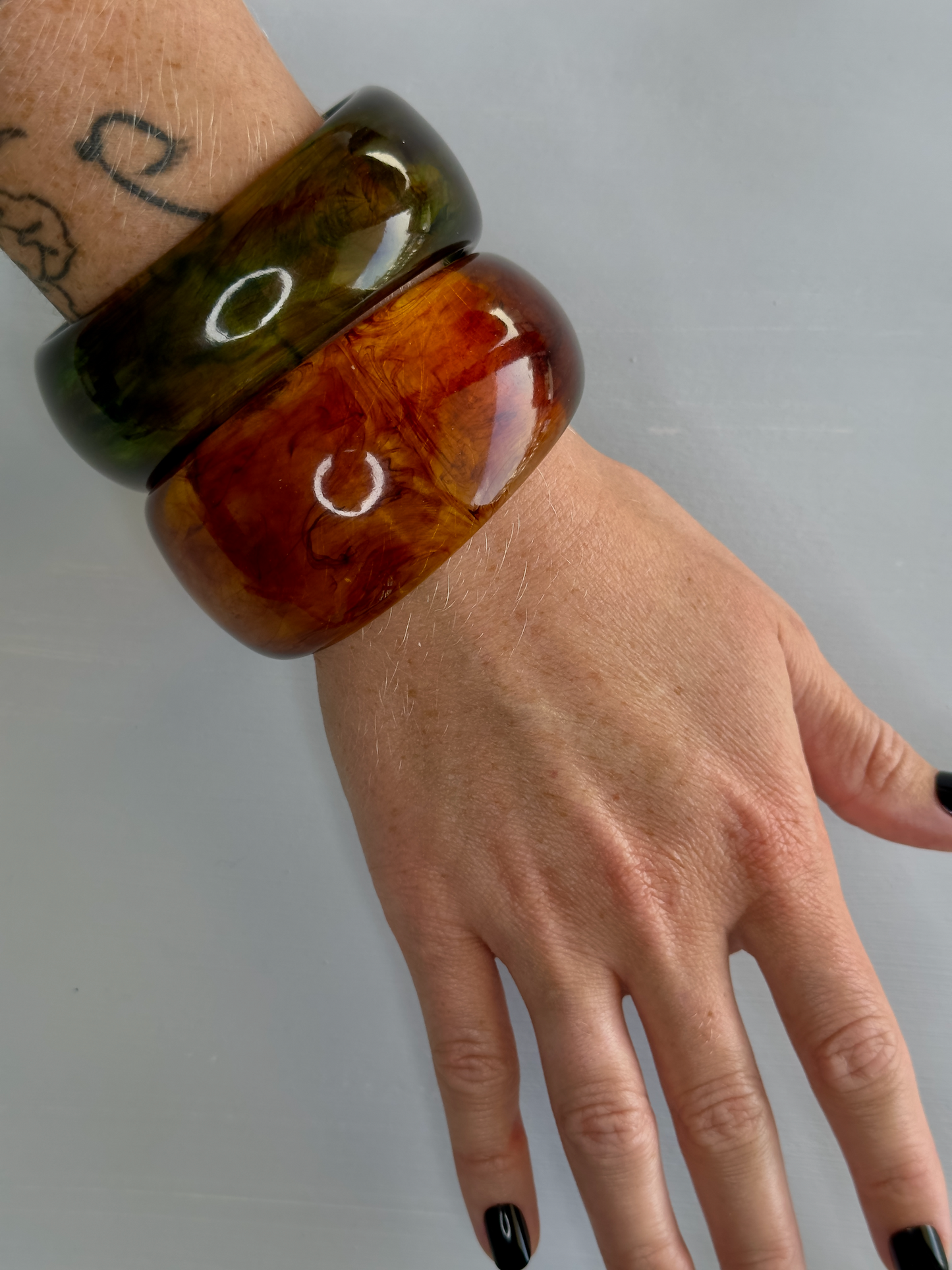 BANGLES