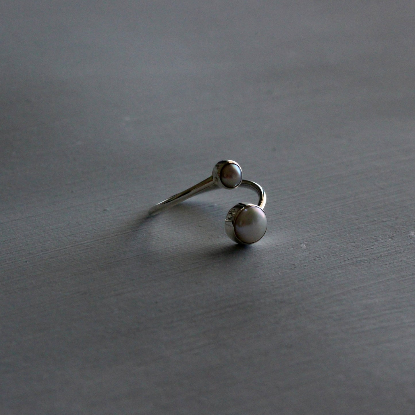 PEARL ADJUSTABLE RING