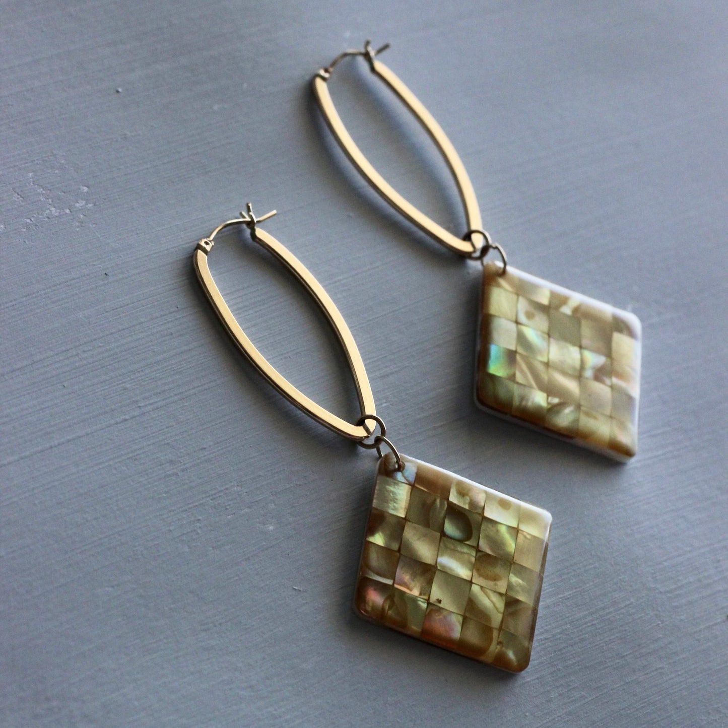 GOLDEN EARRINGS 1.0