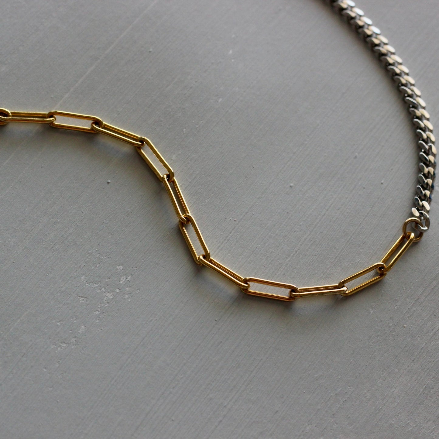PAPERCLIP TWO TONE NECKLACE