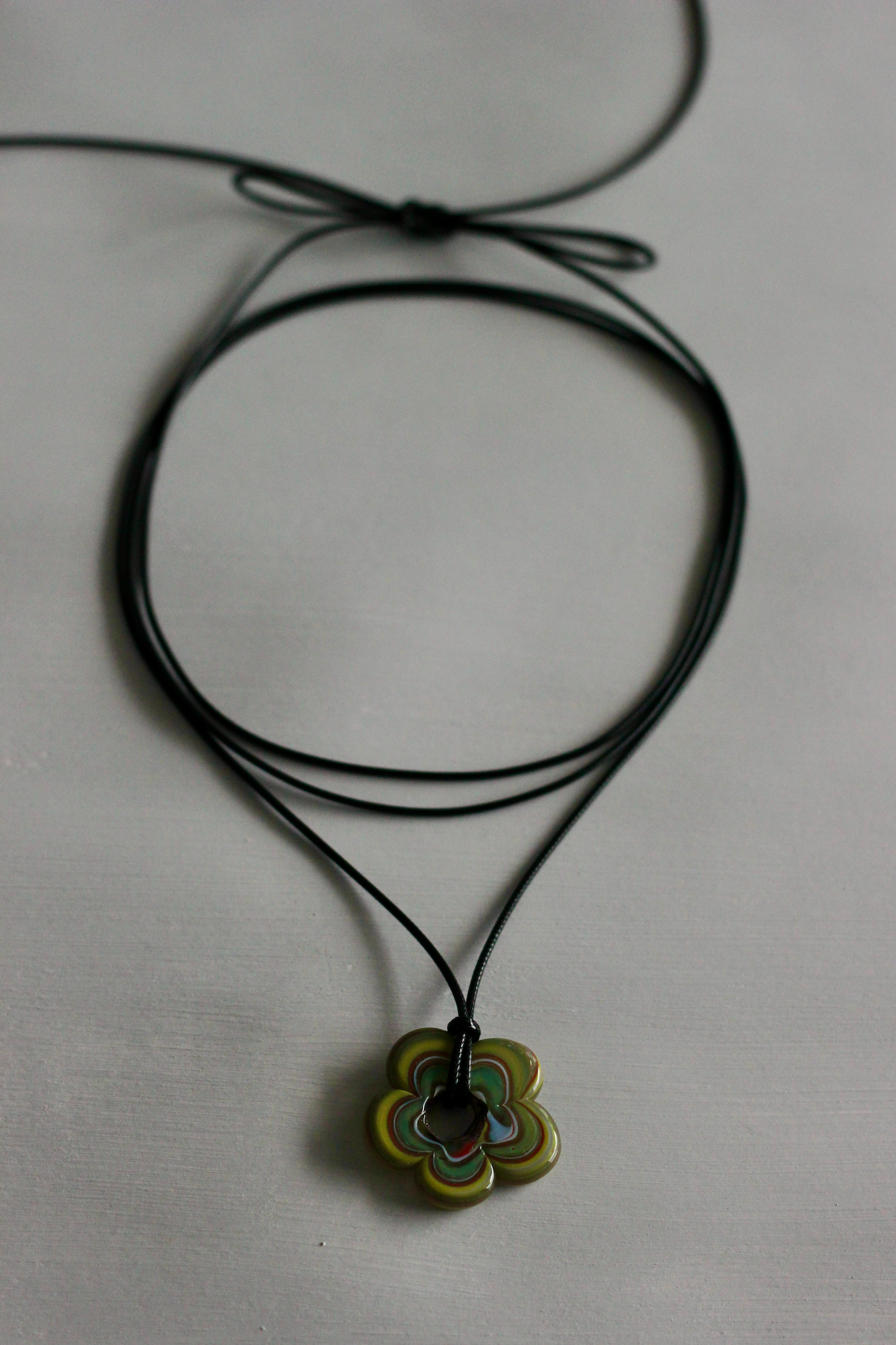 FLOWER TIE-UP NECKLACE