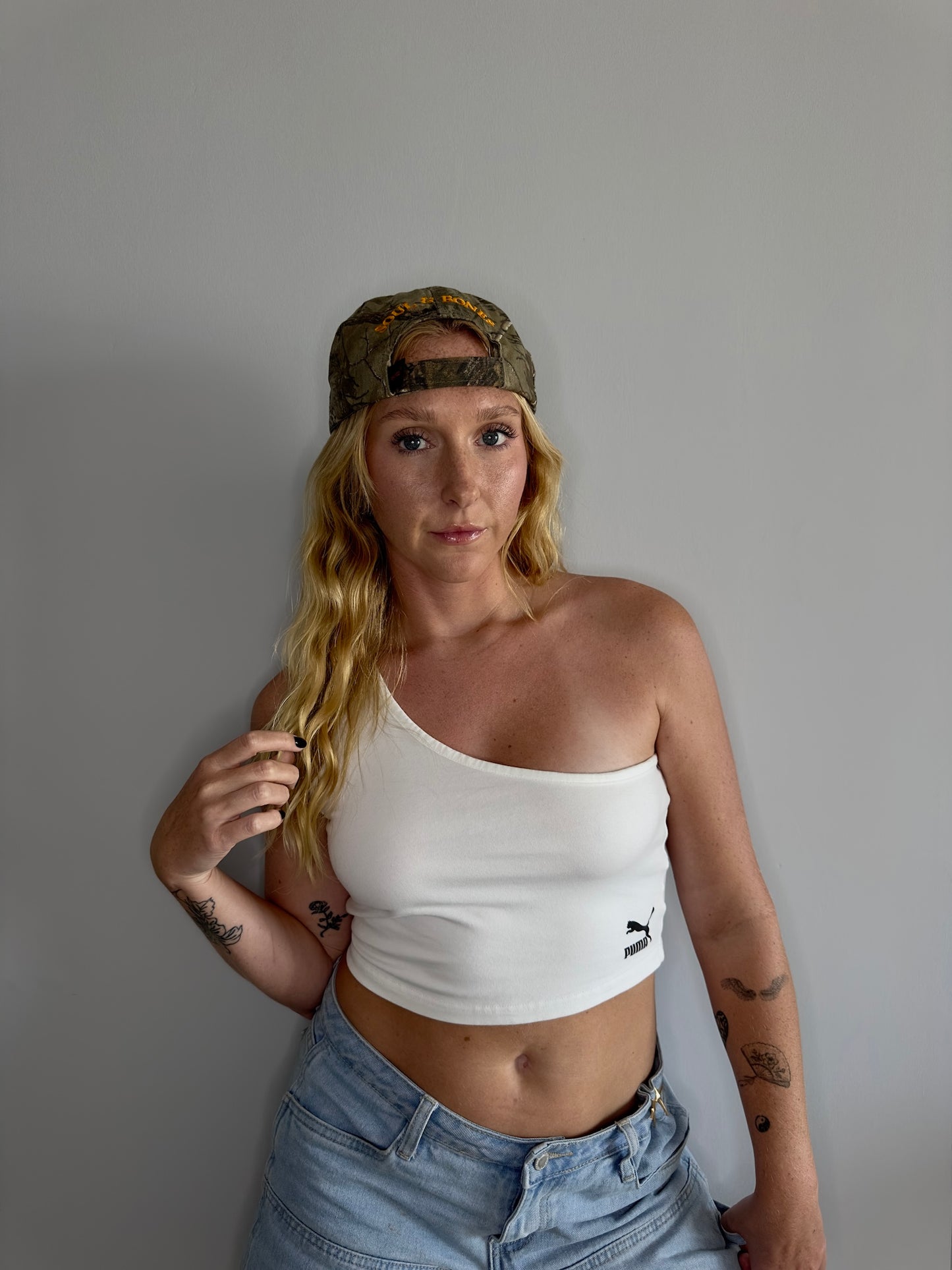 BROWN CAMO HAT
