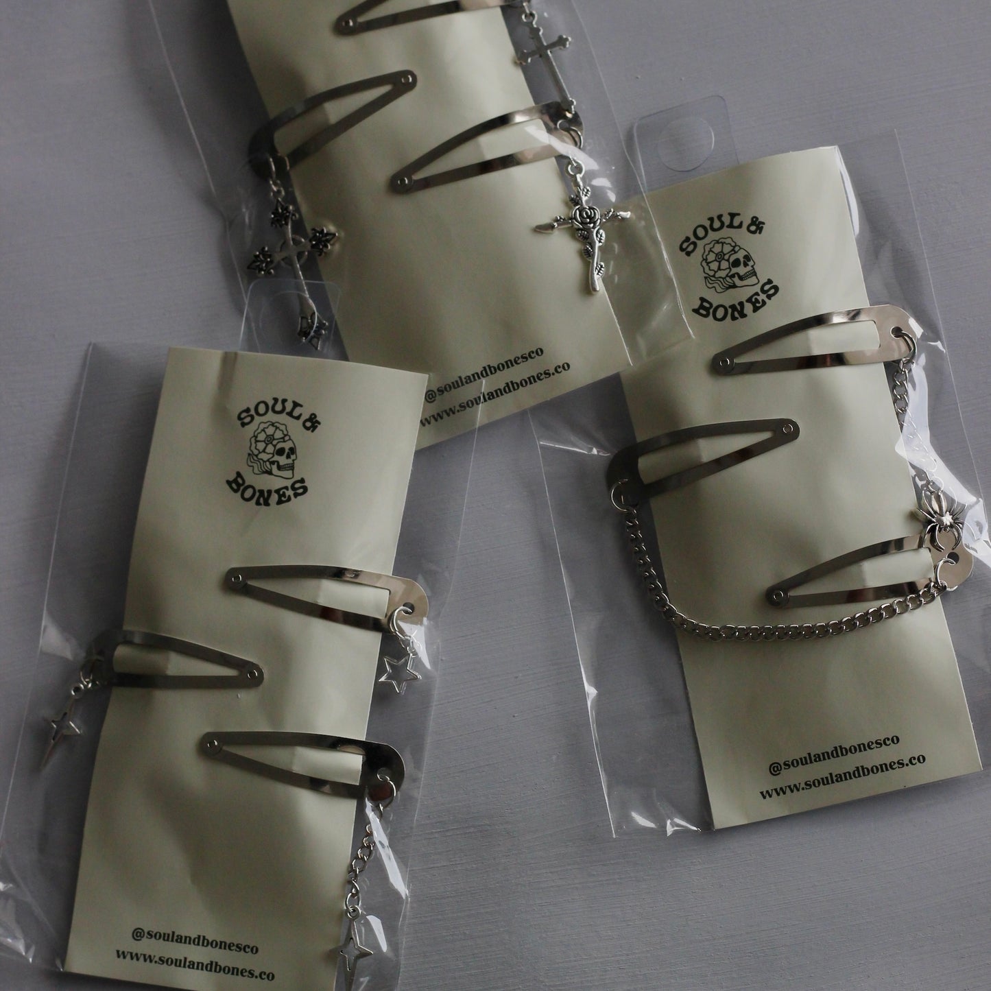SPIDER HAIR CLIPS
