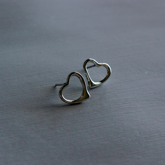 HEART STUD EARRINGS