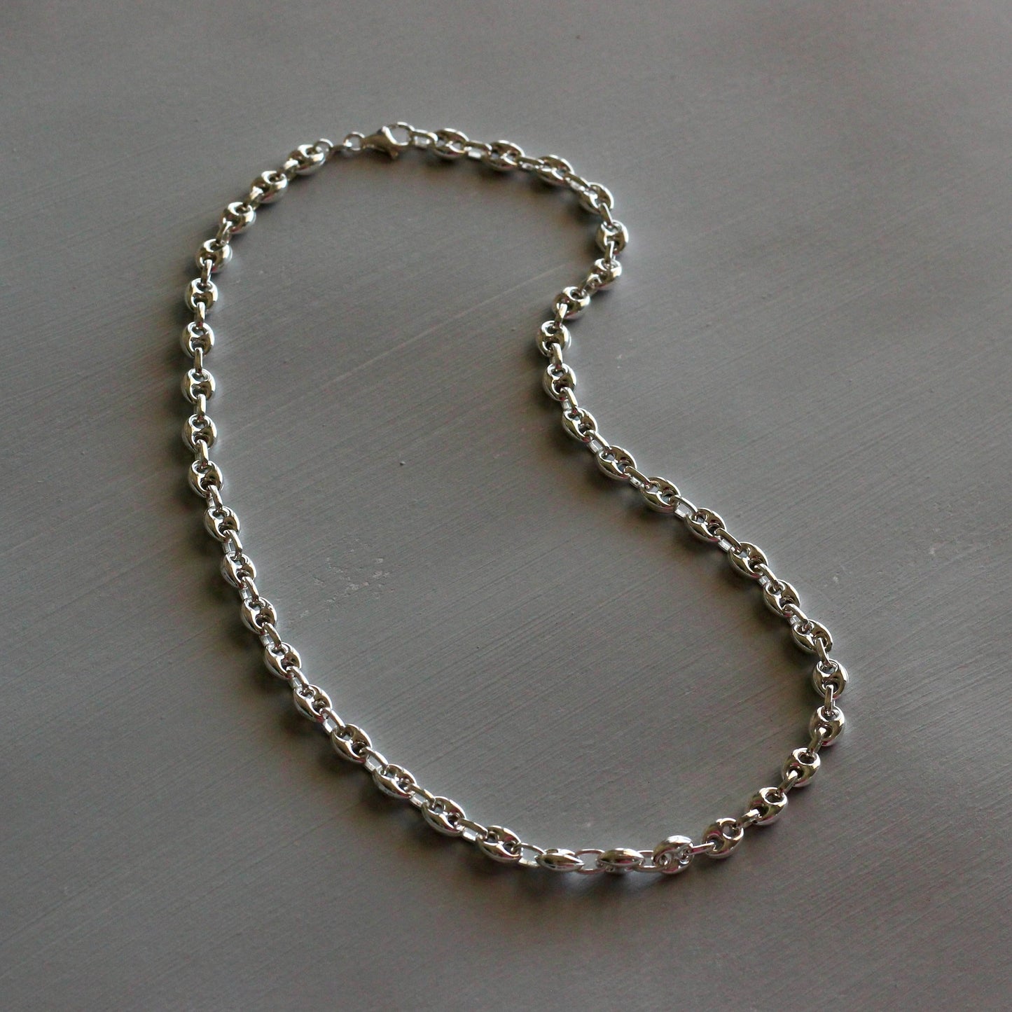 GUCCI CHAIN NECKLACE