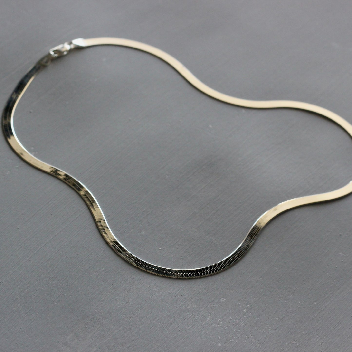 HERRINGBONE NECKLACE (S)