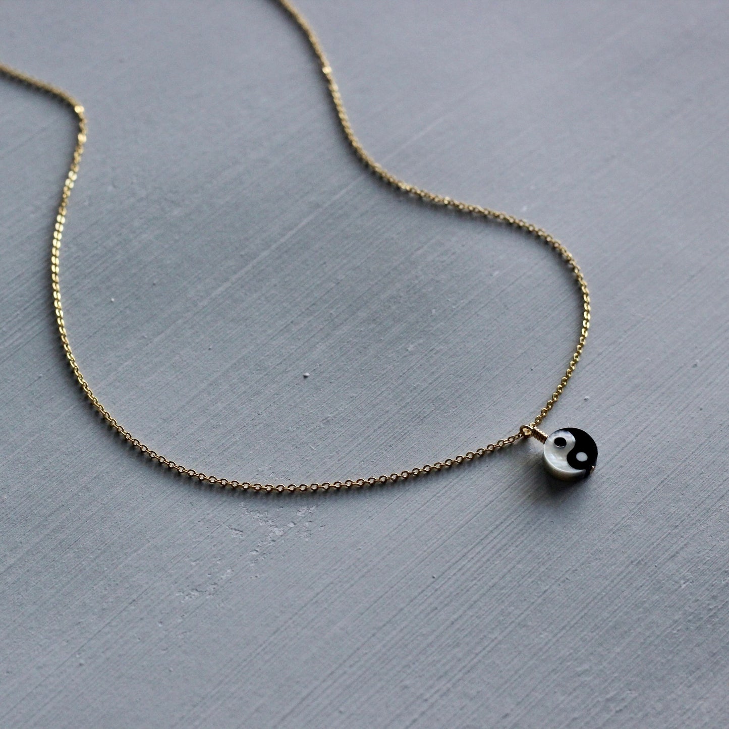 YIN-YANG NECKLACE